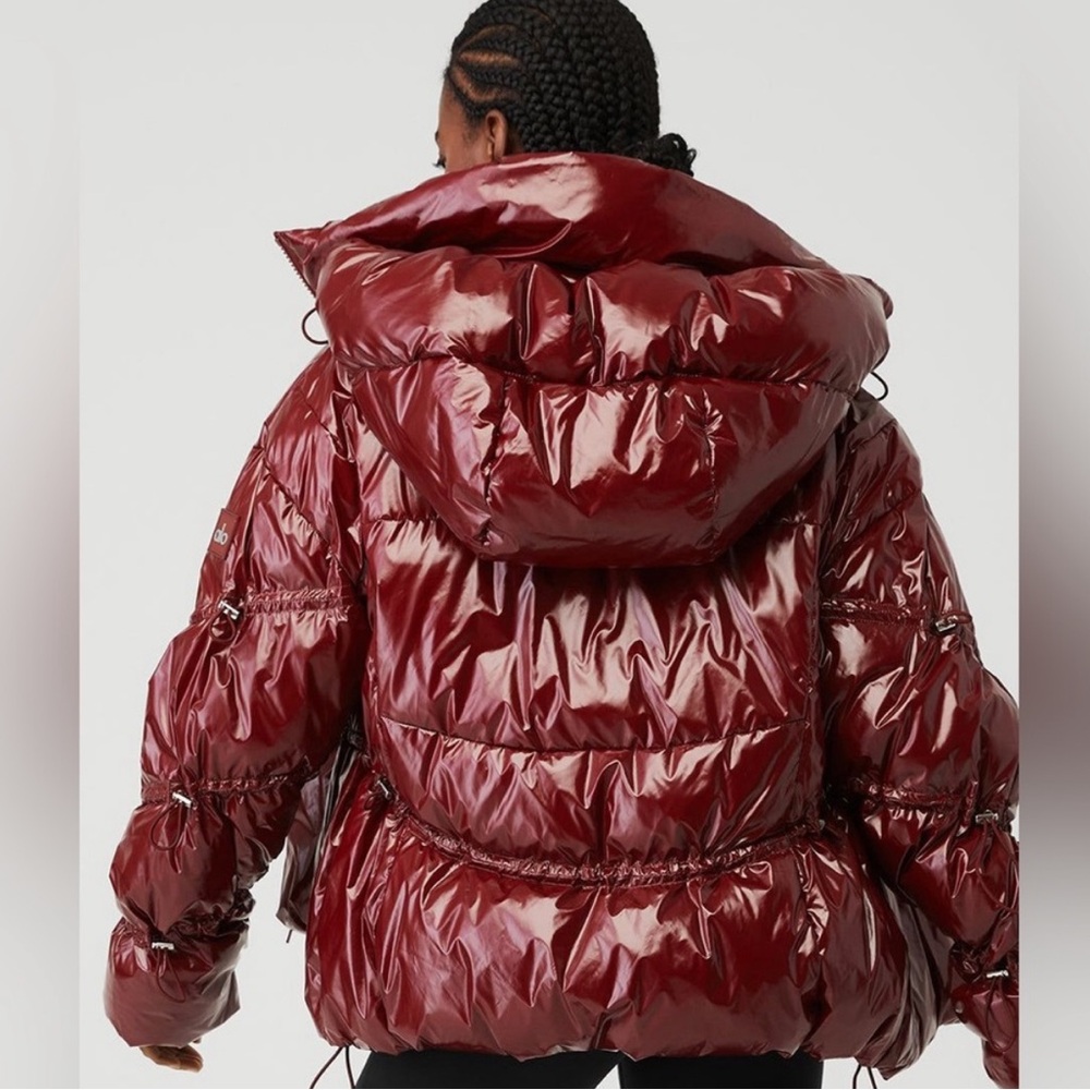 ALO Stunner Puffer Jacjet - Cranberry